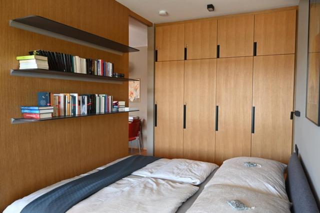 Come Home Apartment
